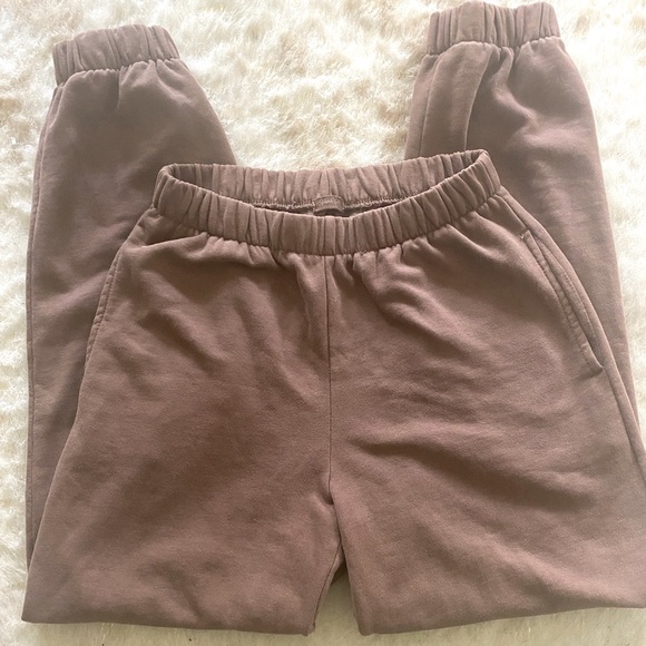 Brandy Rosa Sweatpants - Picture 2 of 4